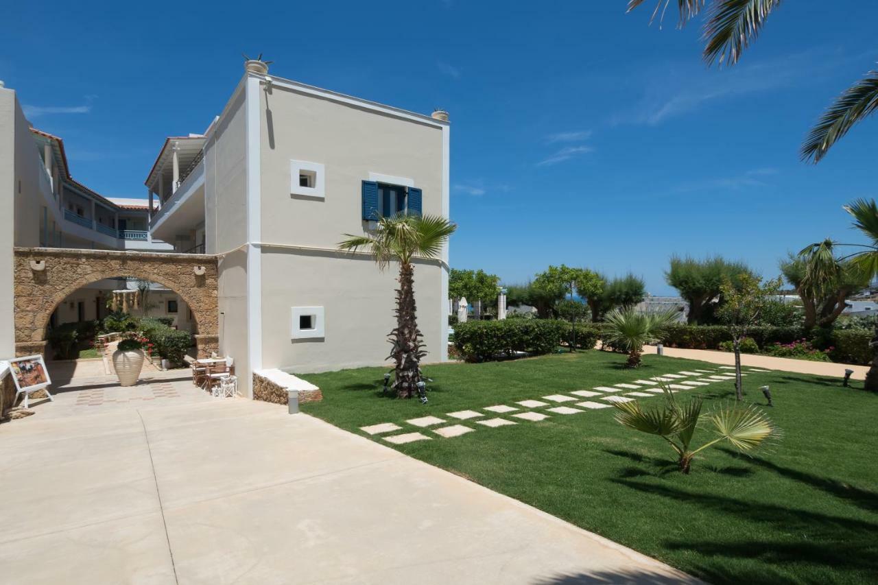Pyrgos Beach Hotel Apartments Mália Exterior foto